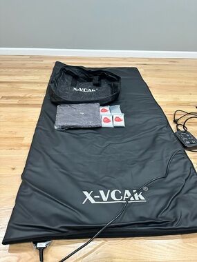 Black Portable Sauna Blanket with Carry Bag